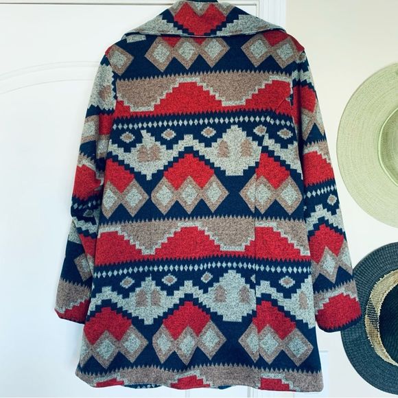 SIMPLY Emma Western Boho Aztec Tribal Print Sweater Winter Coat | Size: 1X - Picture 5 of 6